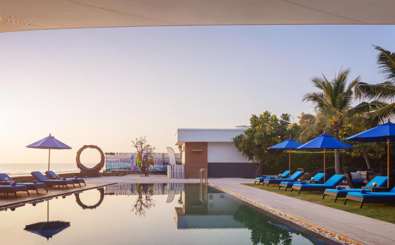 Amari Hua Hin Hotel Exterior photo The pool at the hotel